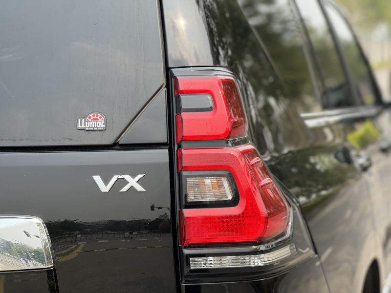 Toyota Land Cruiser VX 2023 - Cụm đèn hậu