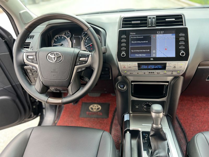 Toyota Land Cruiser Prado 2.7AT 4x4 2023 - Vô lăng