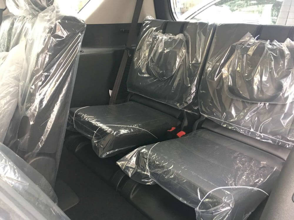Toyota Land Cruiser Prado 2.7AT 4x4 2023 - Hàng ghế thứ ba
