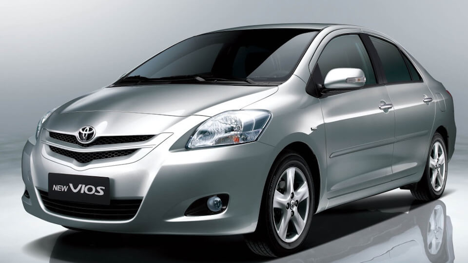 Bán xe ô tô Toyota Vios đời 2010 giá rẻ chính hãng
