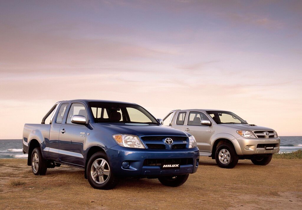 Toyota Hilux Thế hệ thứ bảy 2004-2015