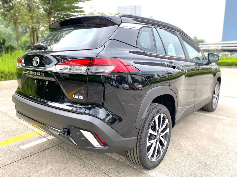 Toyota Corolla Cross 1.8V 2024 - Thiết kế hiện đại trong từng chi tiết